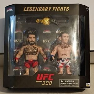 UFC 308 Legendary Fights Action Figures Topuria vs Holloway NIB 8+ Collectible
